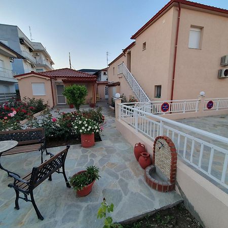 Casa Al Mare 2 Apartment Peraia  Exterior photo