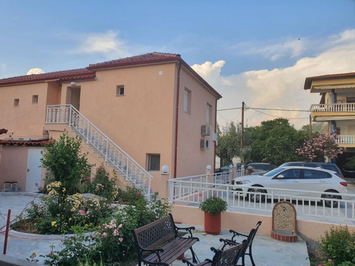 Casa Al Mare 2 Apartment Peraia  Exterior photo